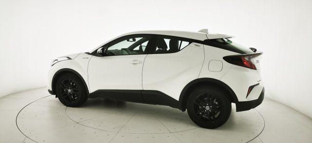 TOYOTA C-HR 1.8 Hybrid E-CVT Business