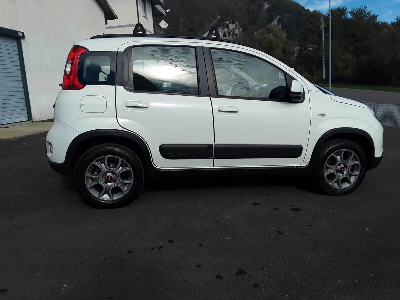 Fiat Panda 1.3 MJT 16V DPF 4x4 Climbing