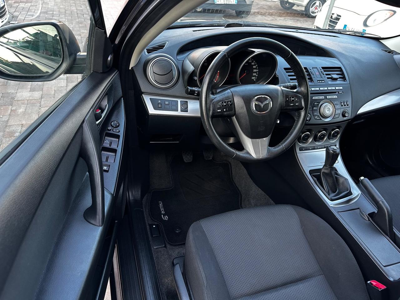 Mazda 3 Mazda3 1.6 MZ-CD 115 CV 5p. Advanced