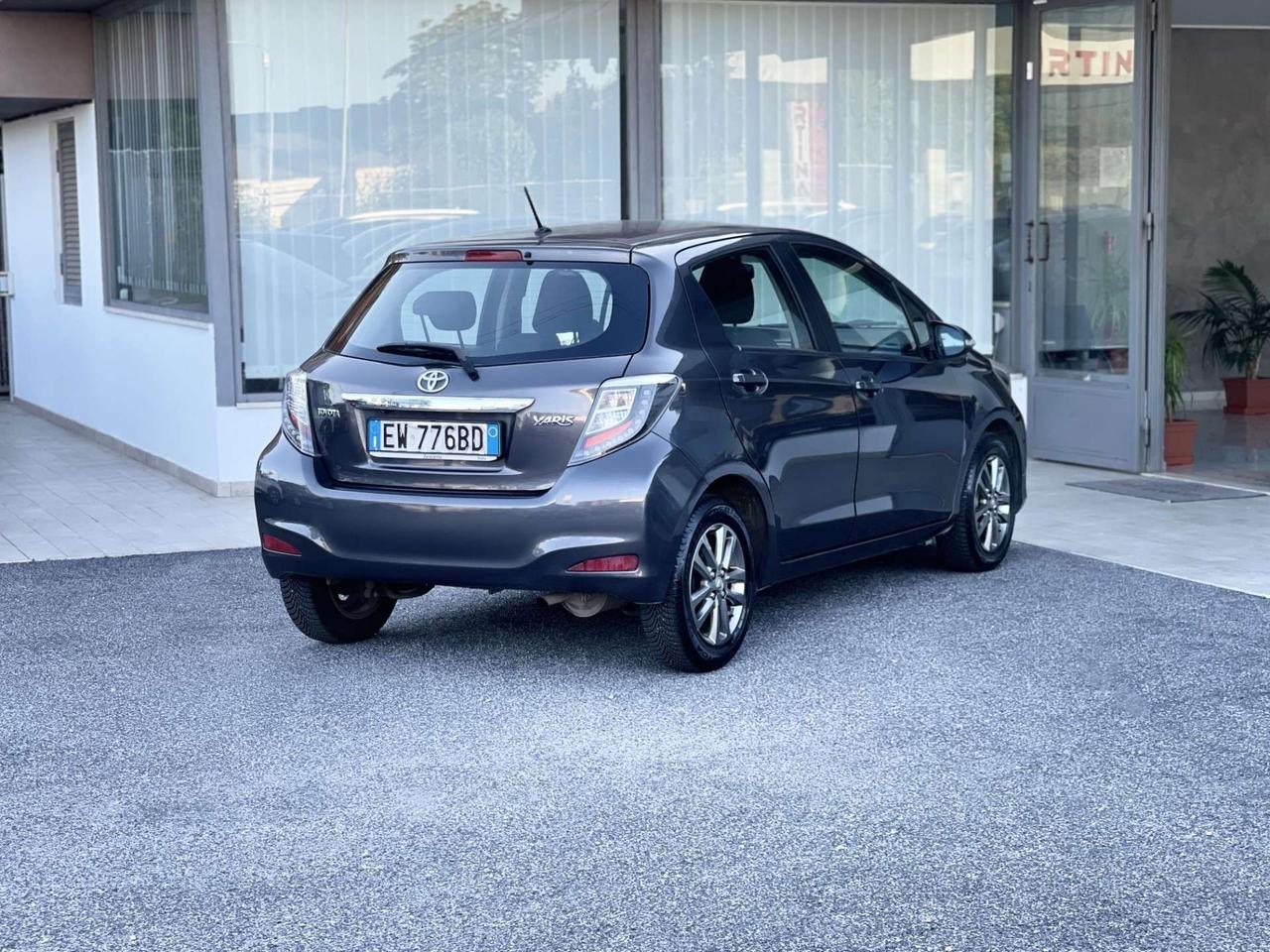 Toyota Yaris 1.0 Benzina 69CV E5 Neo - 2014