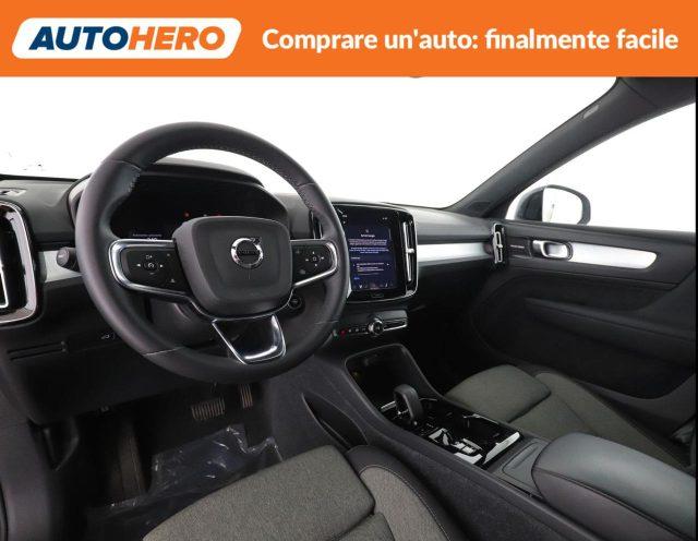 VOLVO XC40 B3 automatico Plus Dark N1
