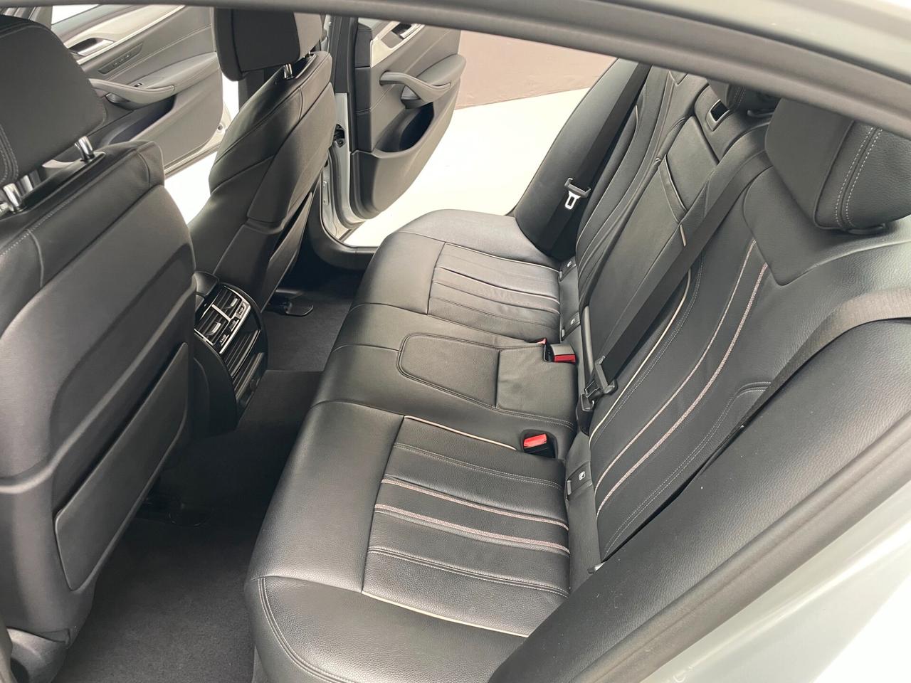 Bmw 530 e 2.0 184 CV Luxury Plug-in hybrid
