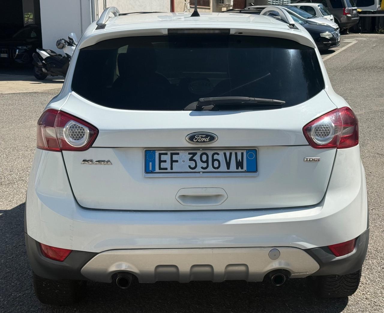 Ford Kuga Kuga+ 2.0 TDCi 140 CV 2WD DPF