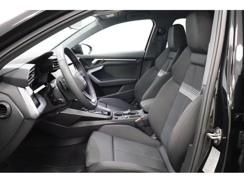 Audi A3 A3 SPB 35 TDI S tronic S line edition SONOS 18" Black Pack