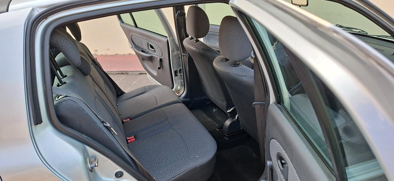 CLIO 1.2 STORIA UNICO PROPRIETARIO IDEALE X NEOPATENTATI