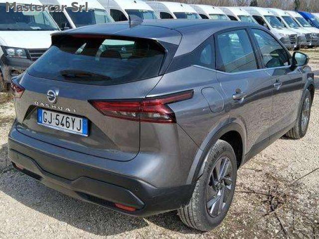 NISSAN Qashqai Qashqai III 1.3 mhev Business 140cv tg : GJ546YJ