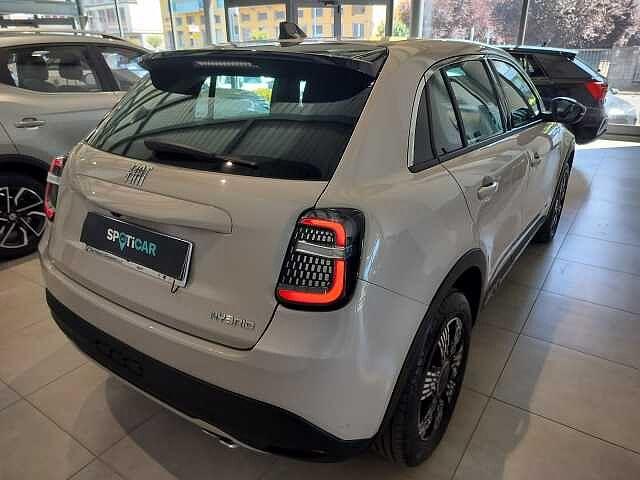 Fiat 600 Hybrid Hybrid 145 CV DCT MHEV Pop