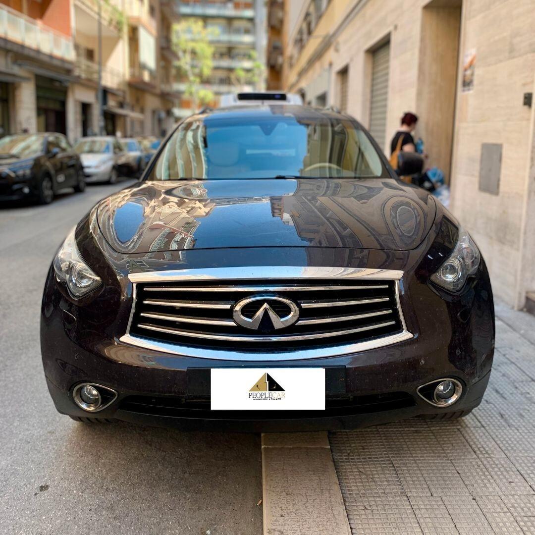 Infiniti QX70 3.0 diesel V6 AT GT Premium