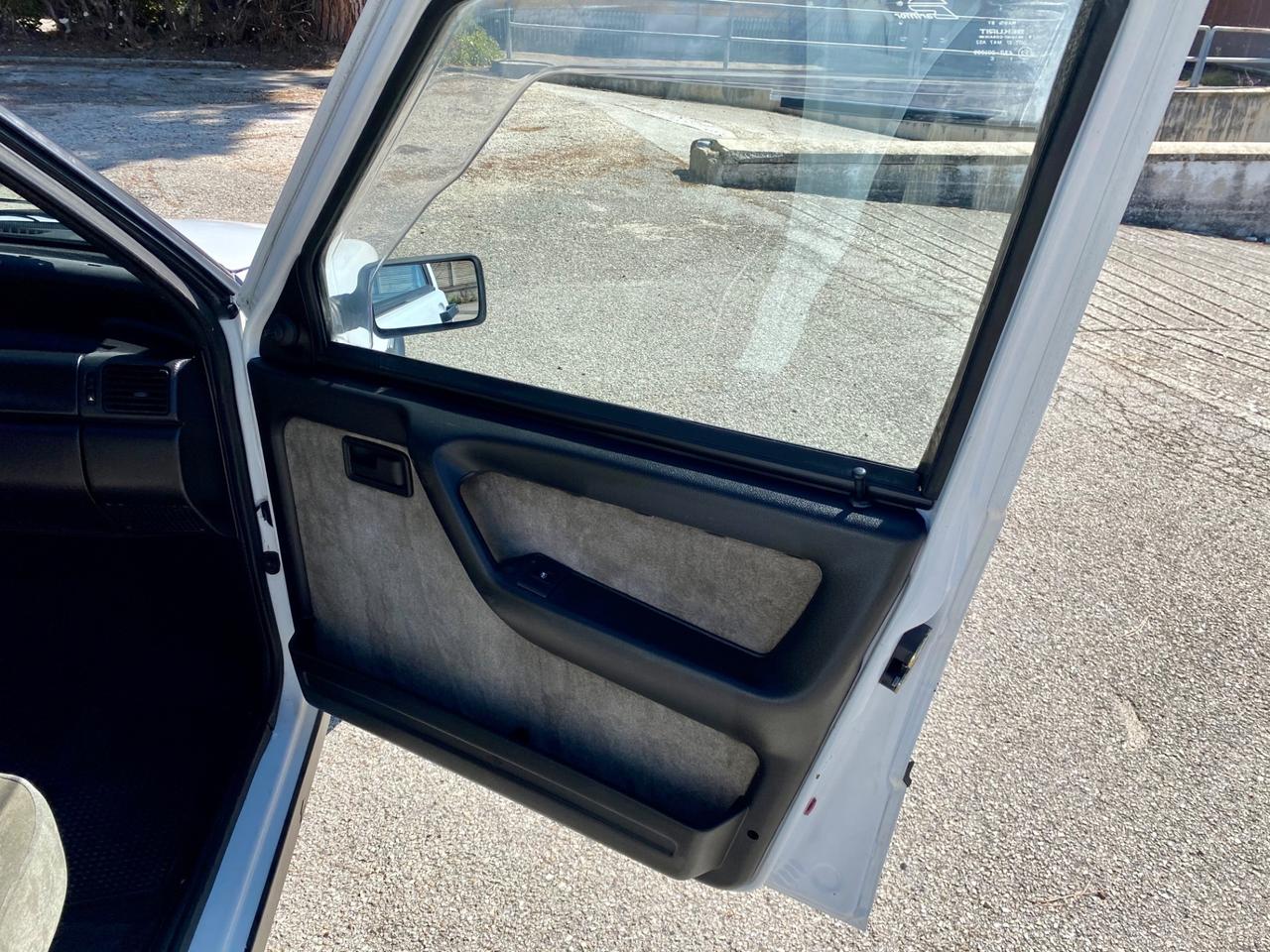 Fiat Uno 60 5 porte SX. SCIONERI