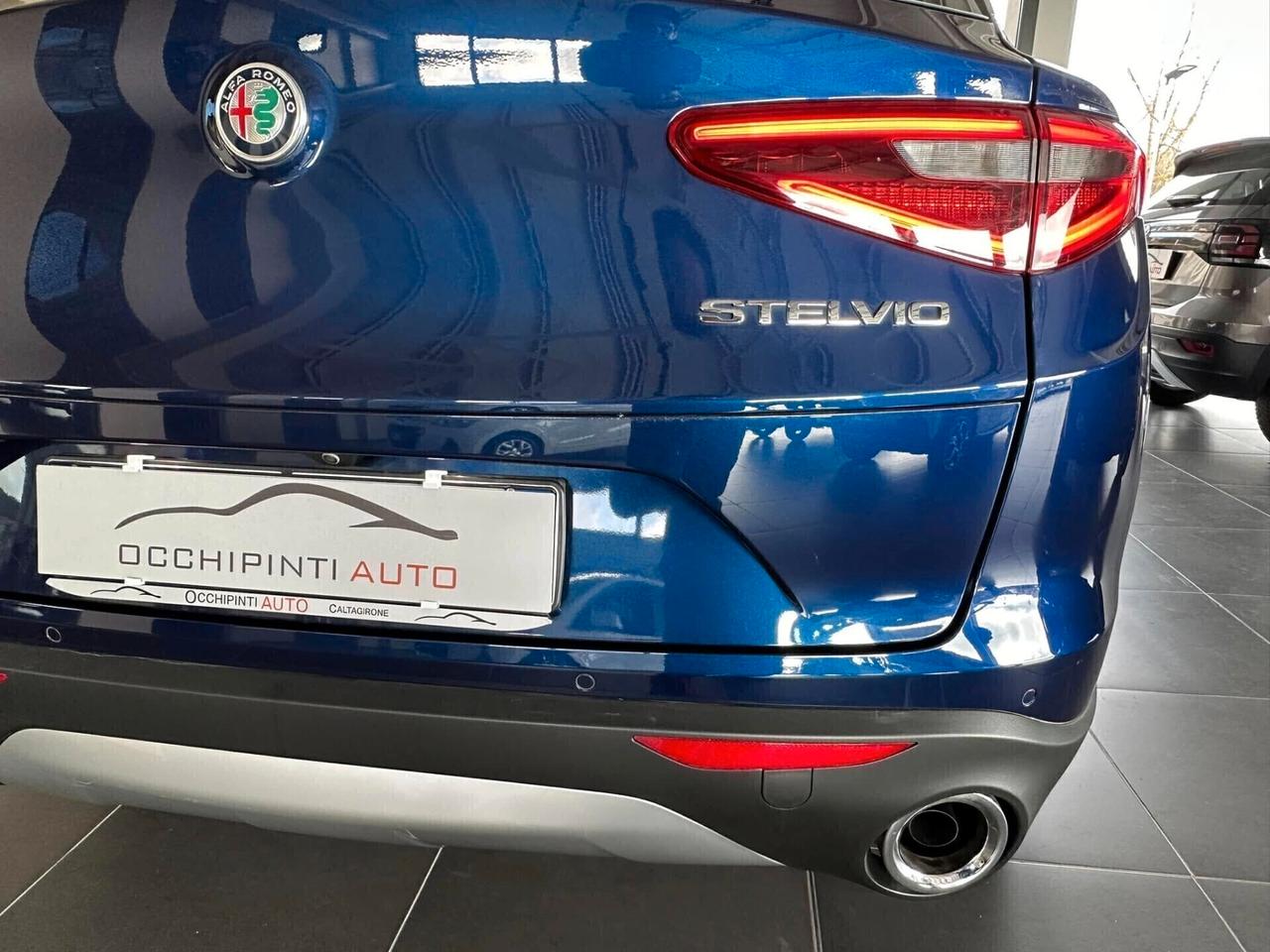 Alfa Romeo Stelvio 2.2 Turbodiesel 190 CV AT8 RWD Executive