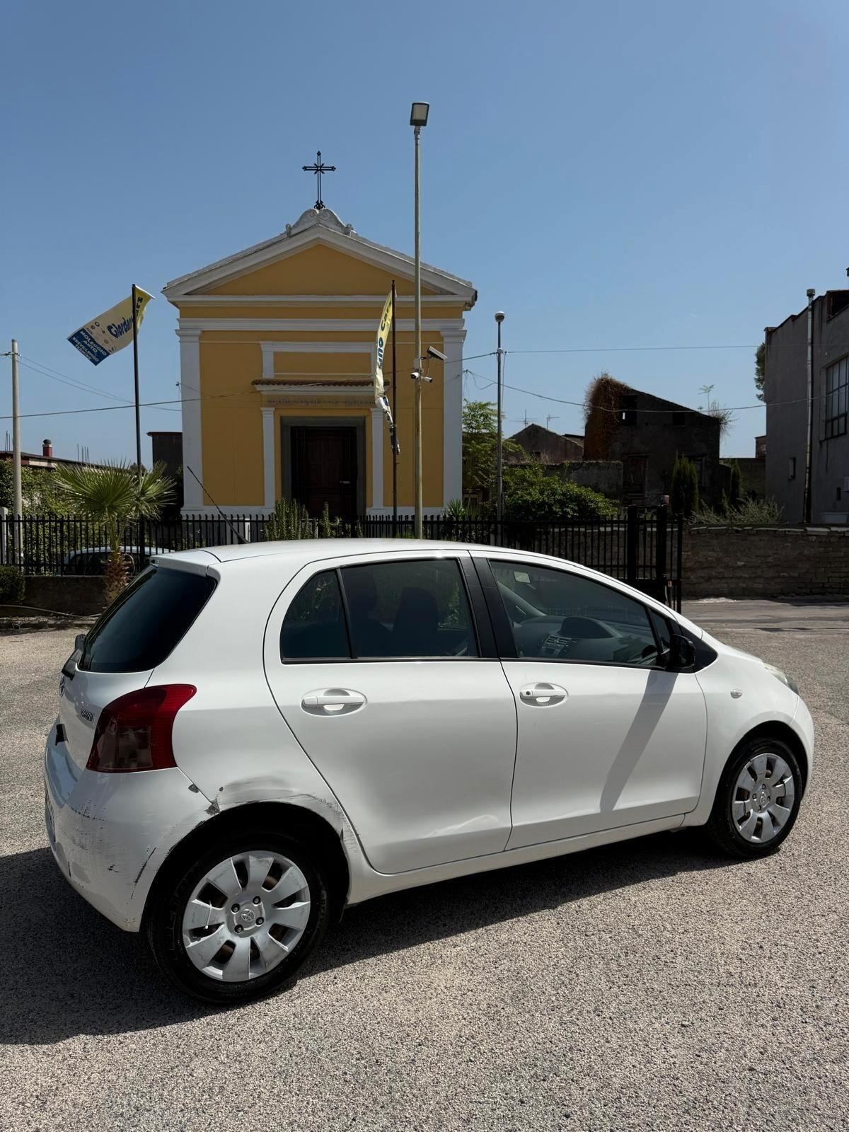 Toyota Yaris 1.0 5 porte 69CV - UNICO PROPRIETARIO
