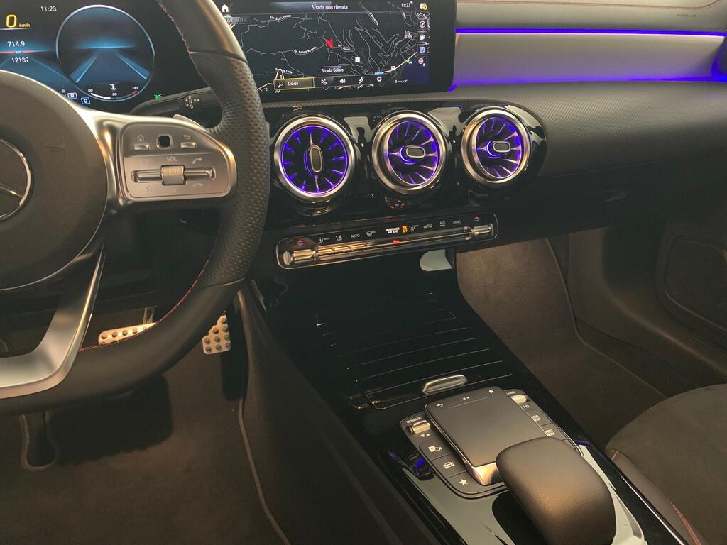 Mercedes-benz CLA 220 200 d Automatic Shooting Brake AMG Line Premium Plus