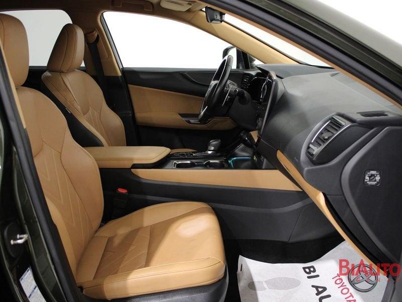 Lexus NX NX Hybrid 4WD Luxury