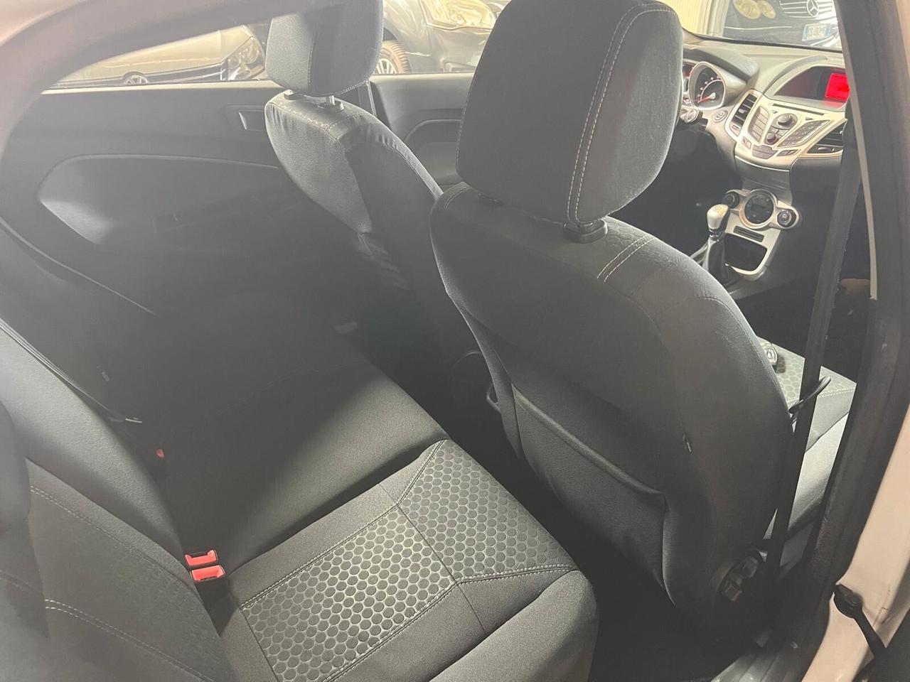 Ford Fiesta 1.4 TDCi 5p.-2011