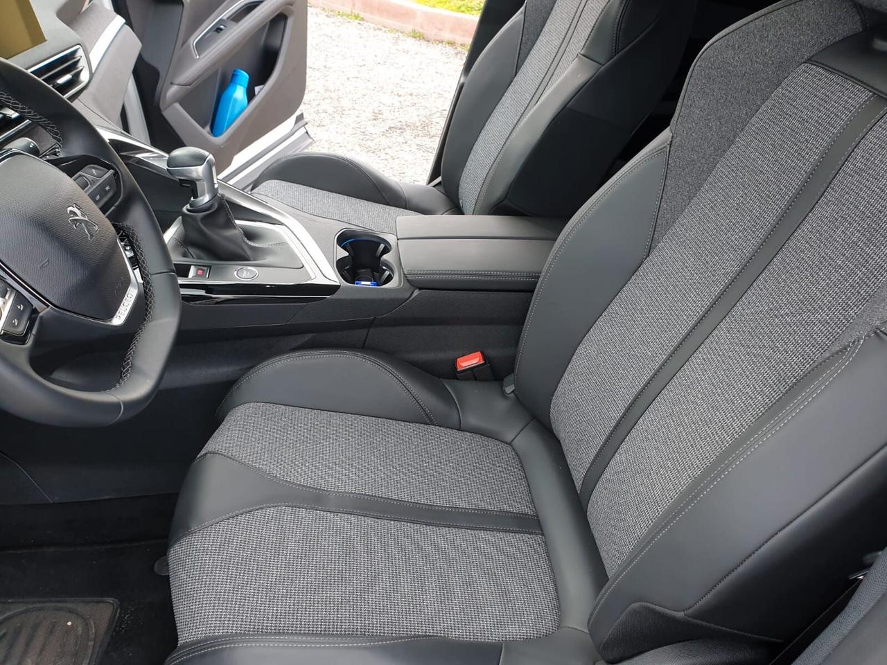 Peugeot 3008 BlueHDi 130 S&S Allure