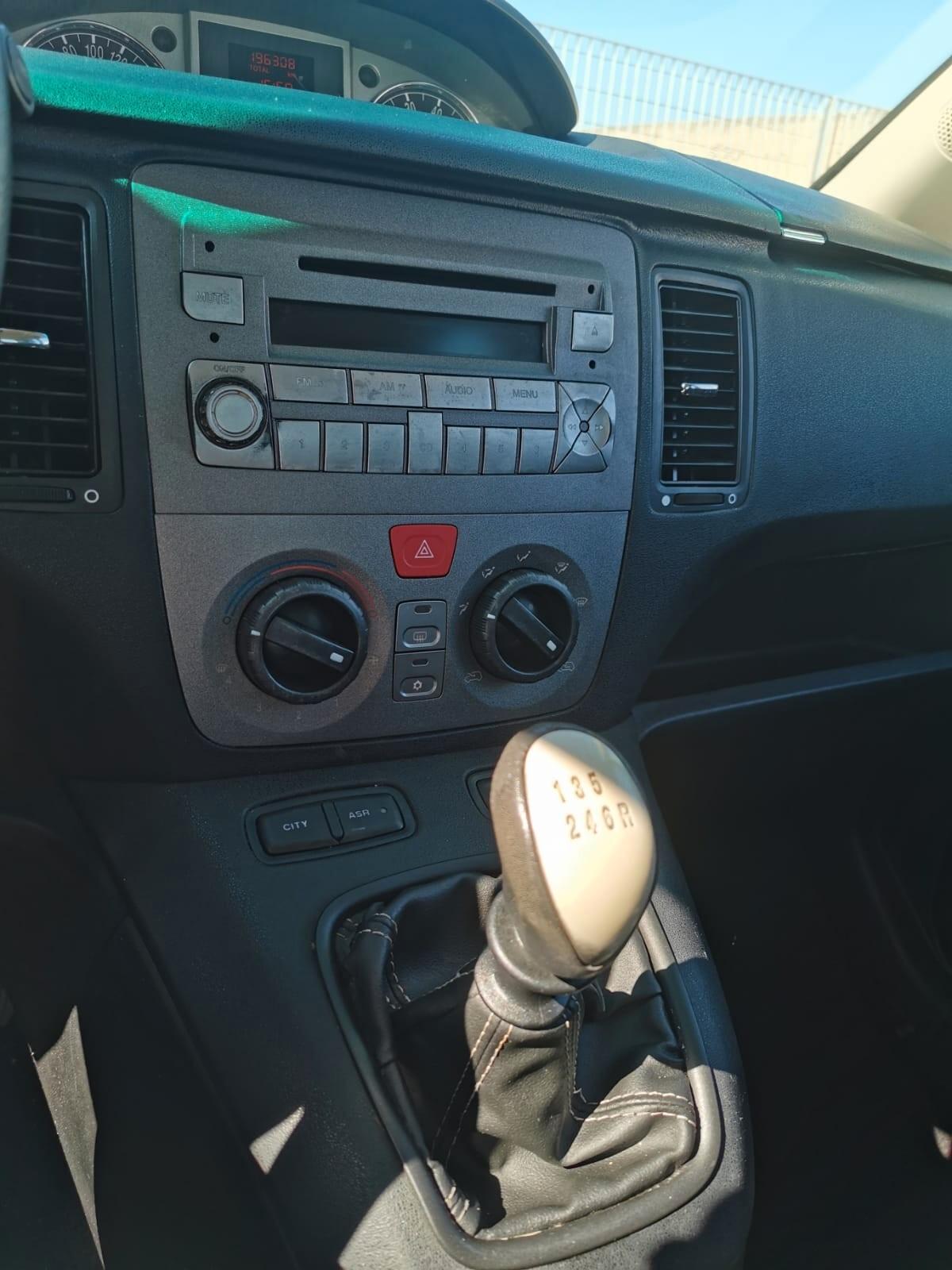 Lancia MUSA 1.4 16V Diva - 2011
