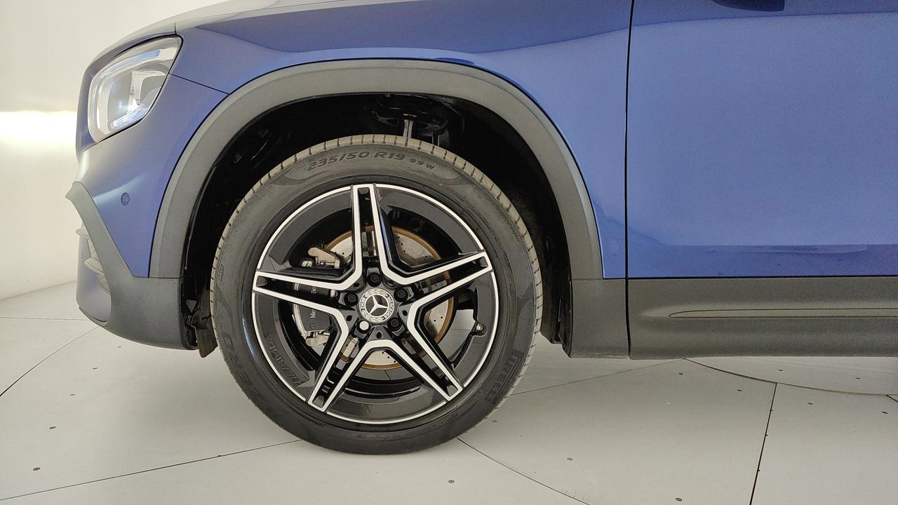 Mercedes-Benz GLB 200 d Premium auto