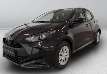 Toyota Yaris 1.5 Hybrid 5 porte Active KM 0 VARI ALLESTIMENTI KM 0
