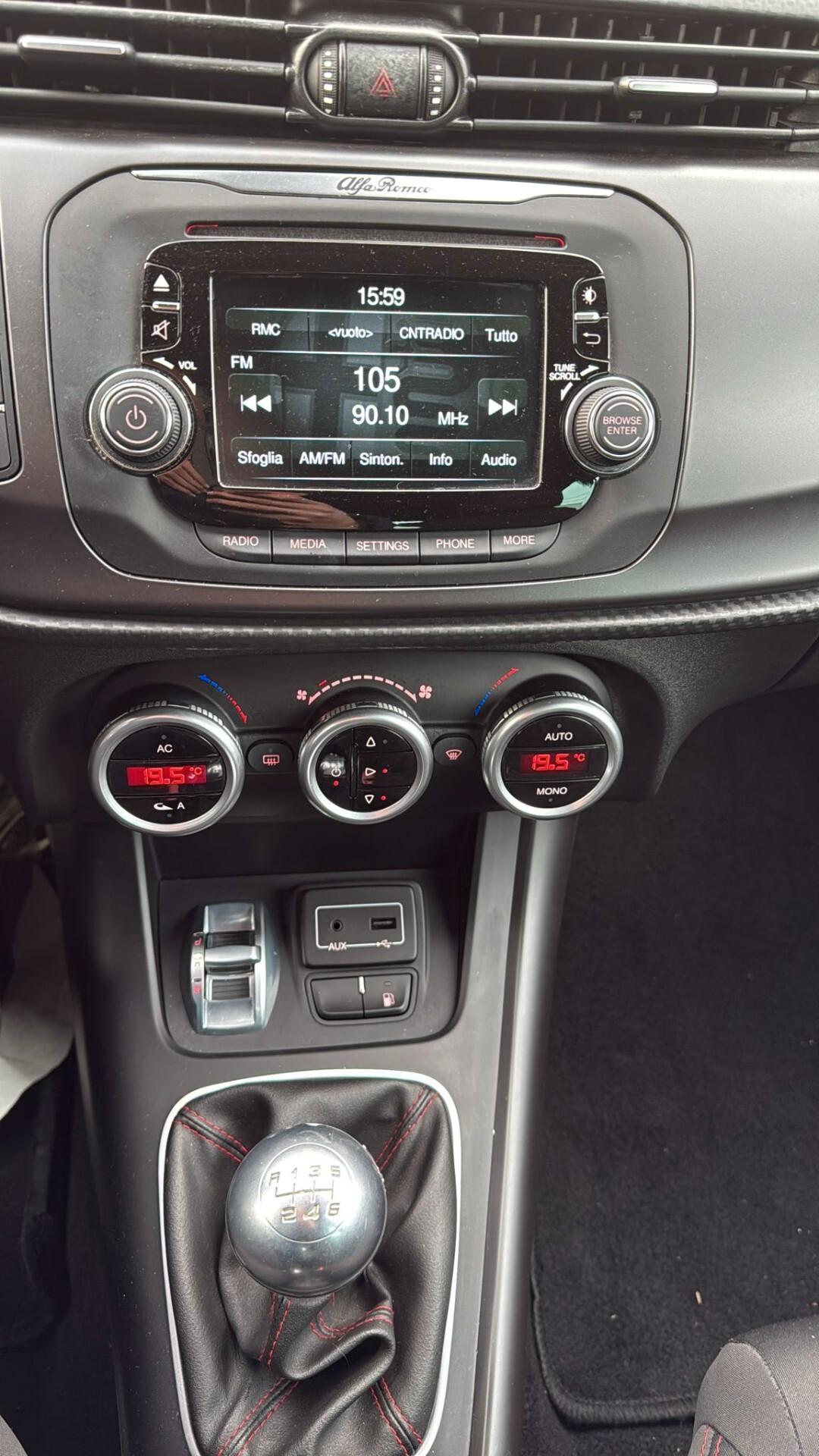 Alfa Romeo Giulietta 1.4 Turbo 120 CV GPL Super