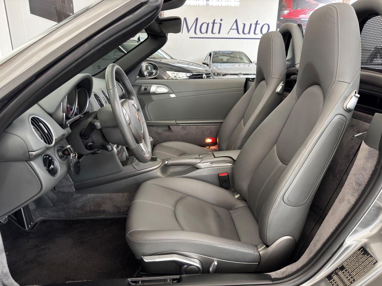 Porsche Boxster 2.7 24V solo 31519 km