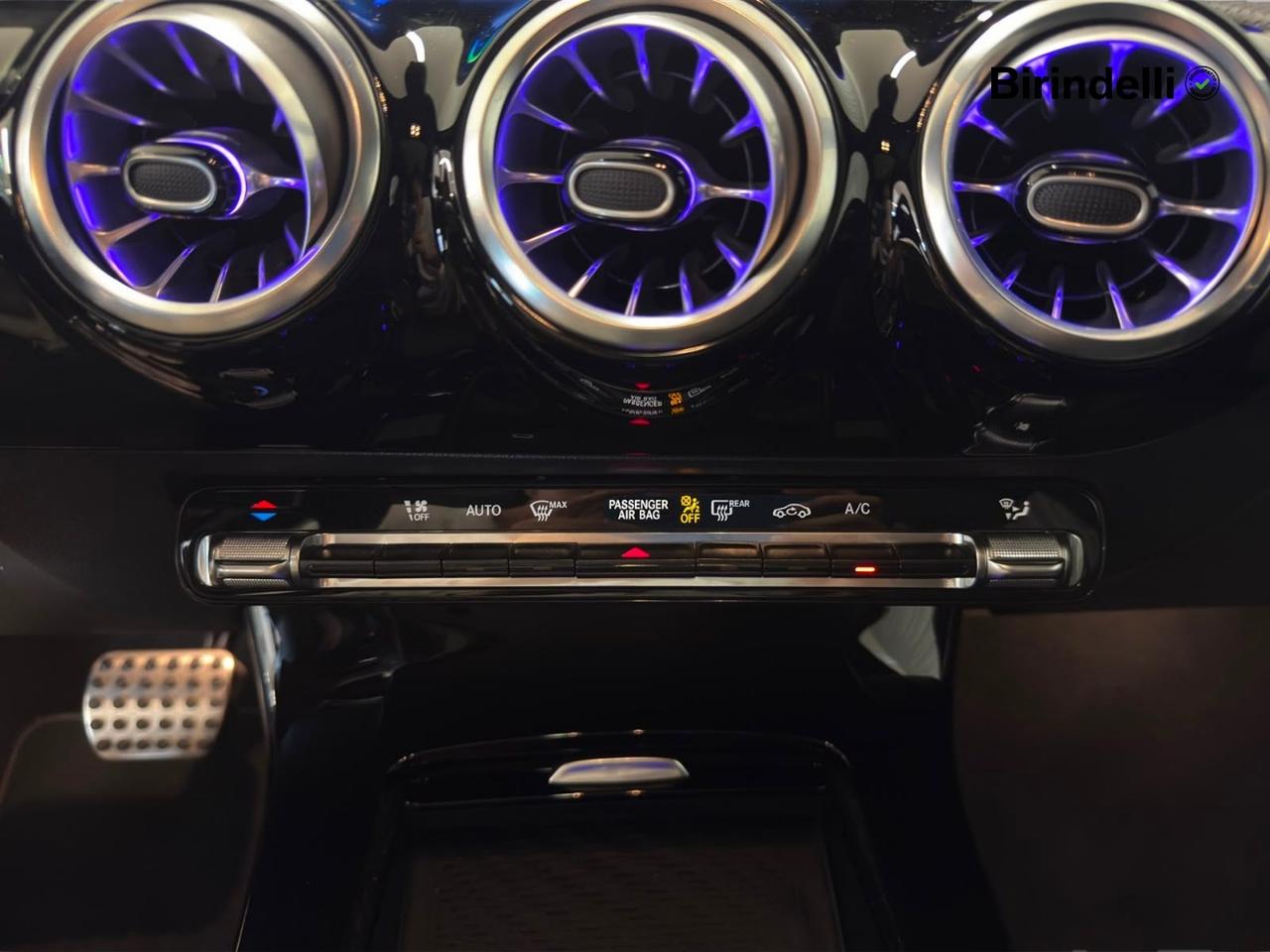 Mercedes-Benz Classe A (V177) - A 200 d Automatic AMG Line Premium