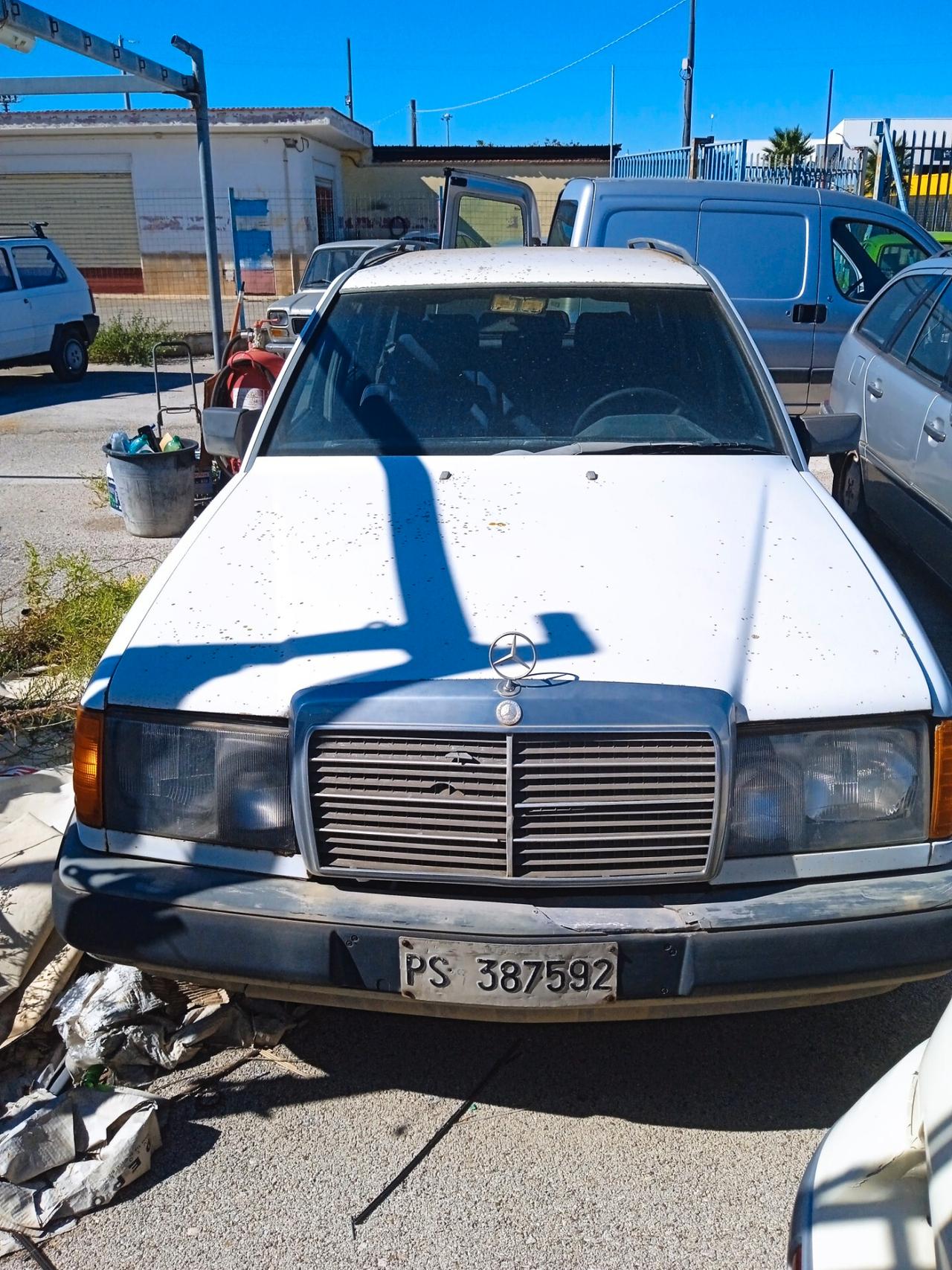 Mercedes-benz 300 200 T Station Wagon 1986 38 anni