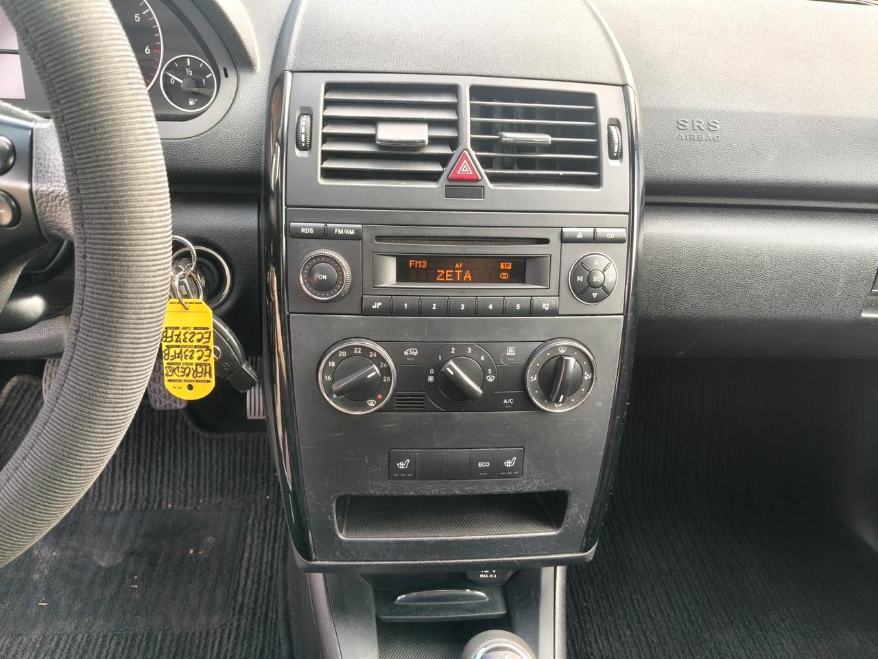 Mercedes classe A 160 SOLAMENTE 83.000 KM