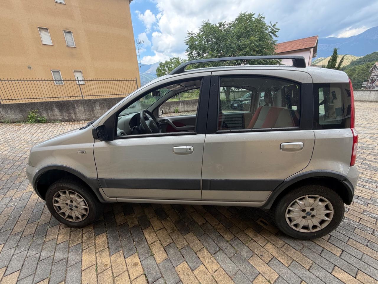 Fiat Panda 1.2 4x4 Climbing NEOPATETATI