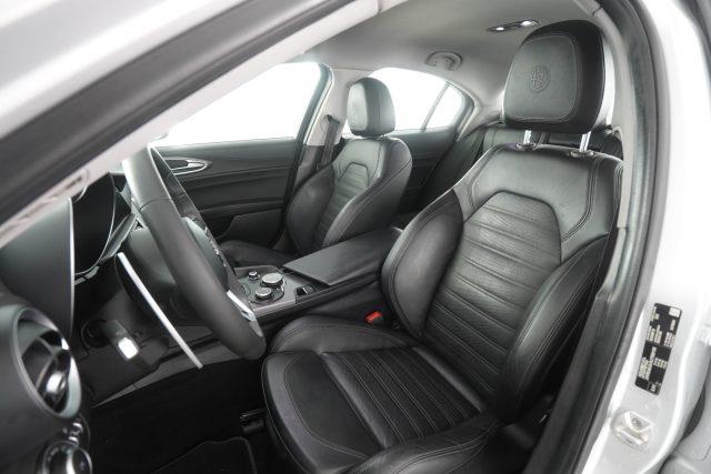 ALFA ROMEO Giulia Giulia 2.2 Turbo AT8 210CV AWD Veloce