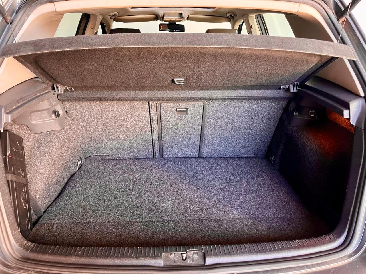 Volkswagen Golf 2.0 16V TDI 4mot. 5p. Sportline