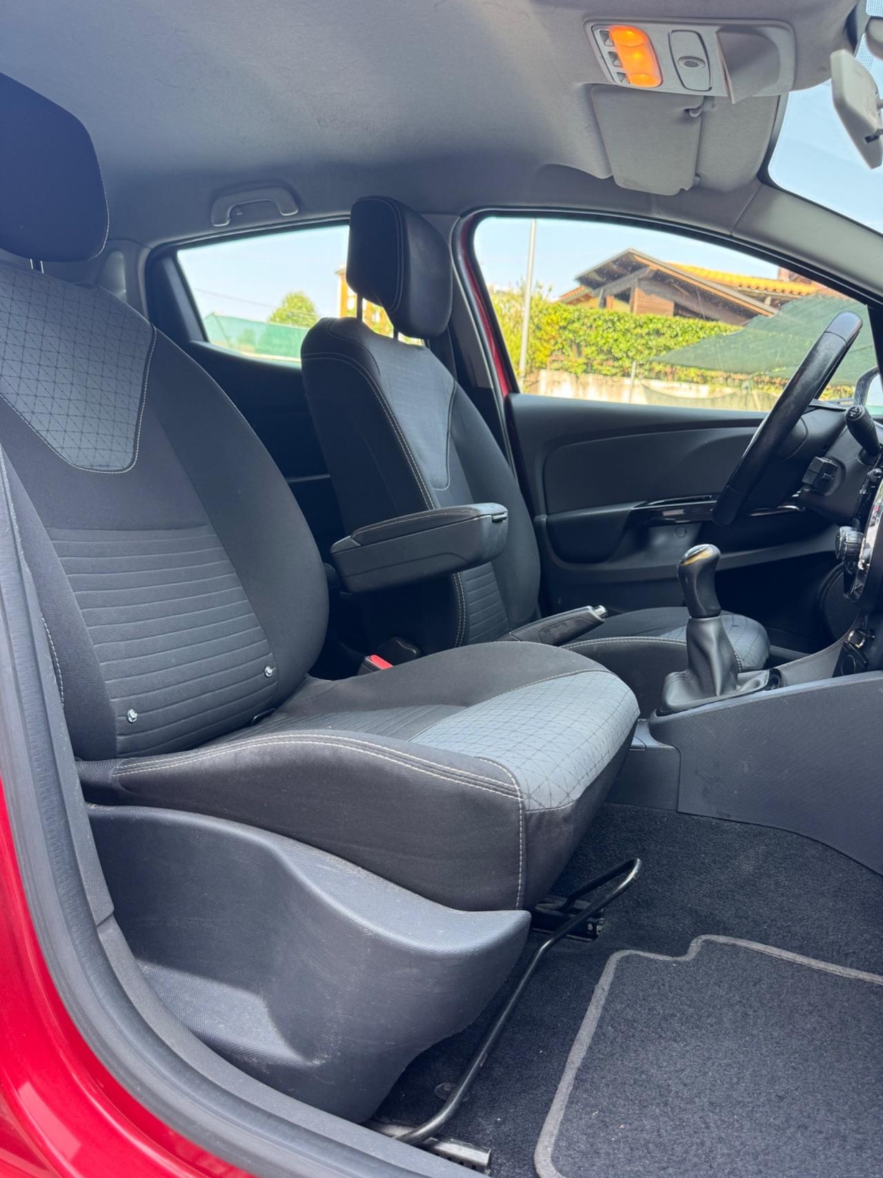 Renault Clio 0.9 TCe 12V 90CV Start&Stop 5 porte Energy