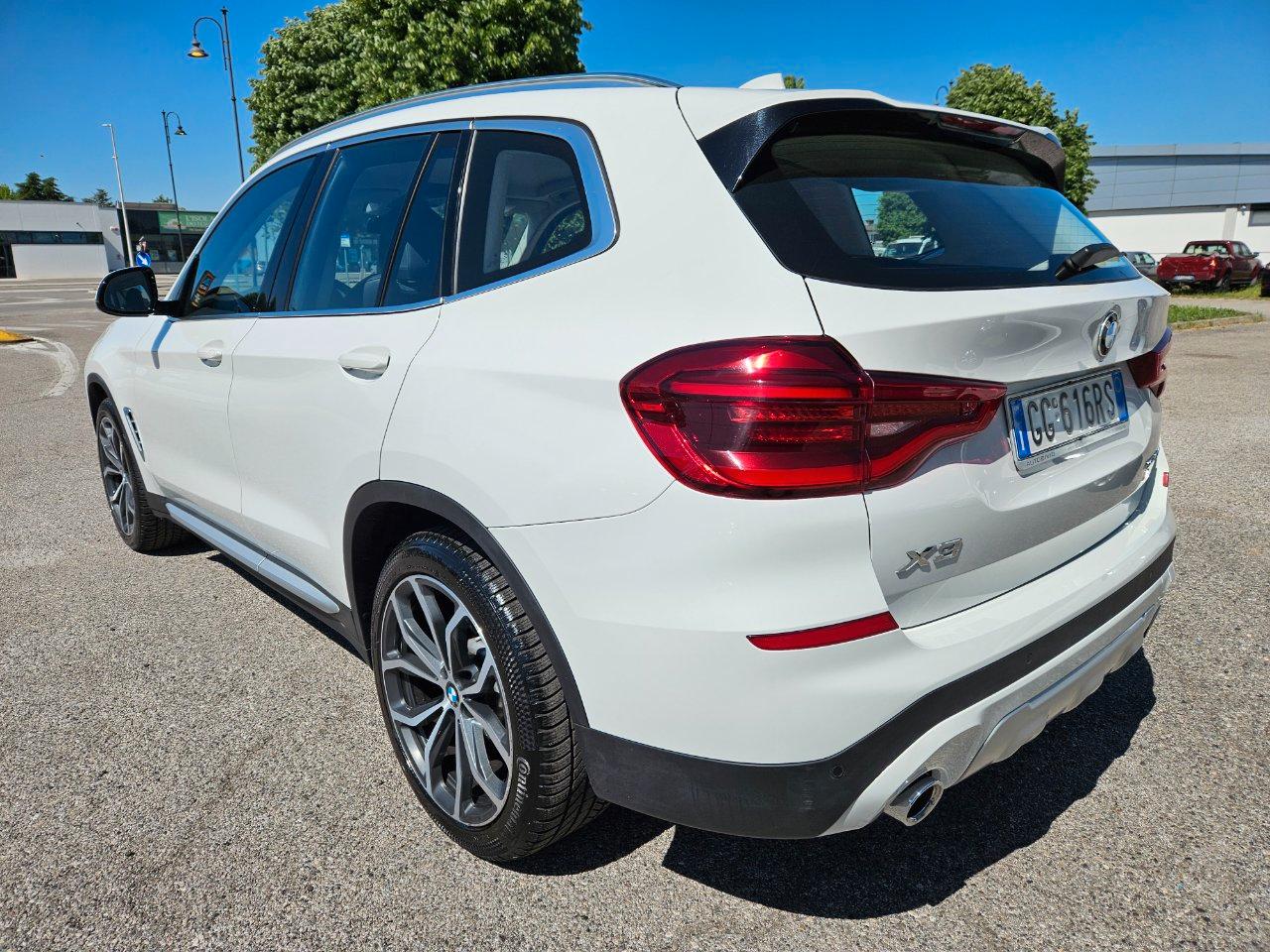 BMW X3 xdrive20d mhev 48V xLine auto