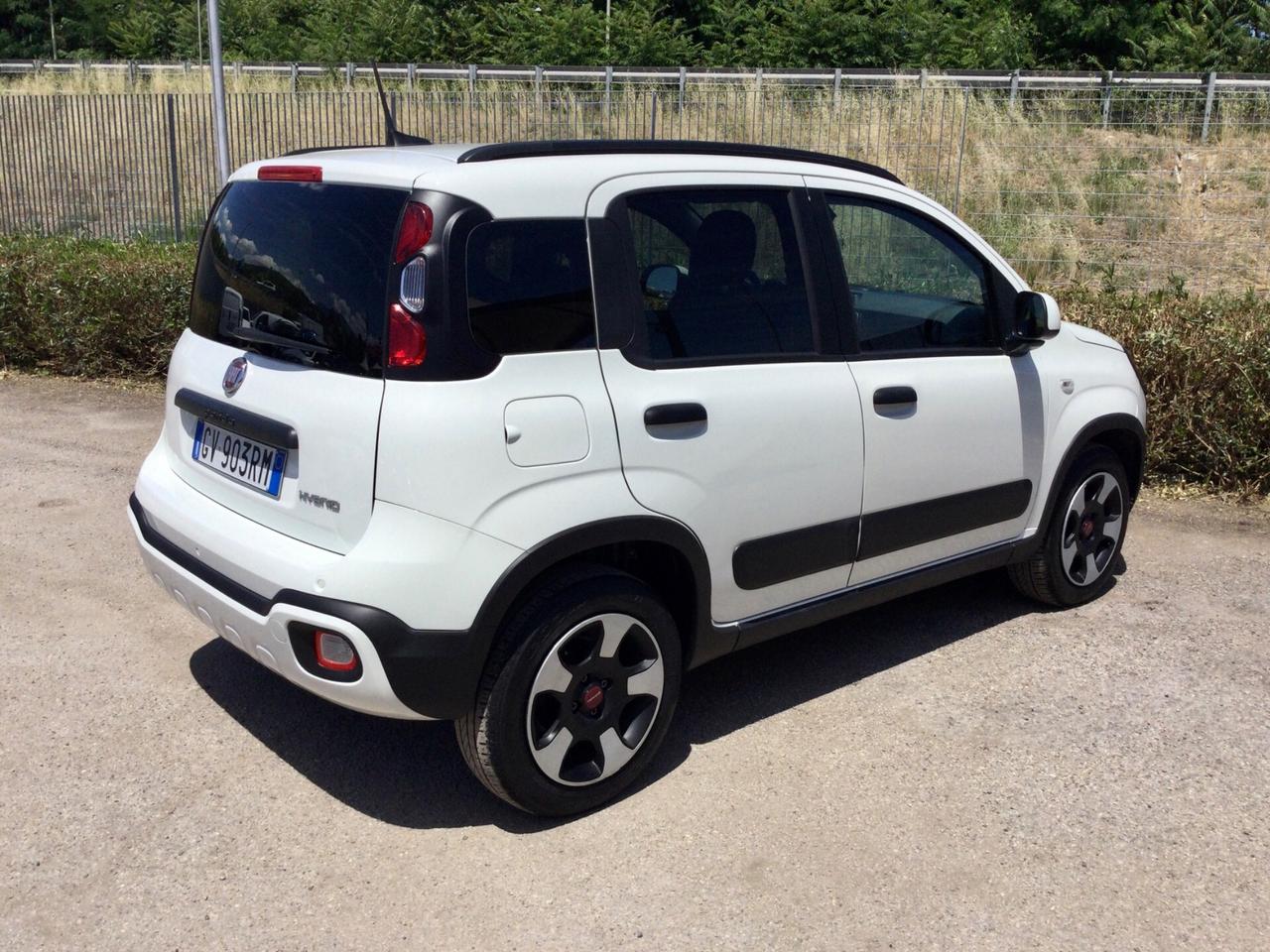Fiat Panda Cross 1.0 70 Cv FireFly Hybrid 5 Posti