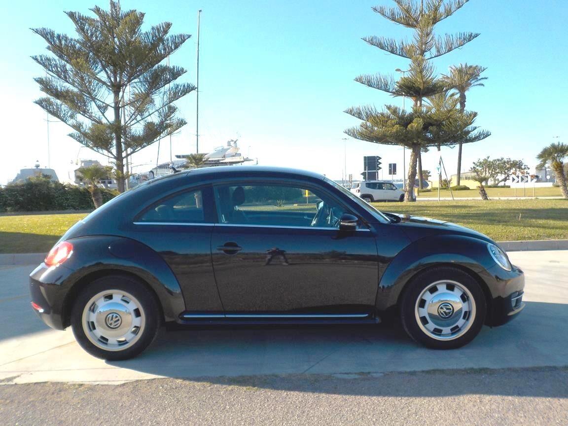 Volkswagen Maggiolino 1.6 TDI Design
