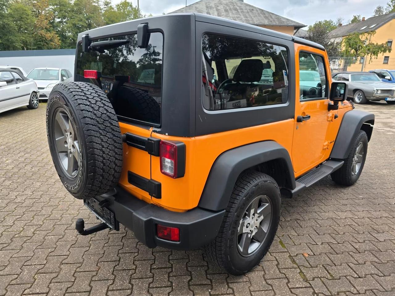Jeep Wrangler Tettuccio rigido 2.8 CRDI Mountain