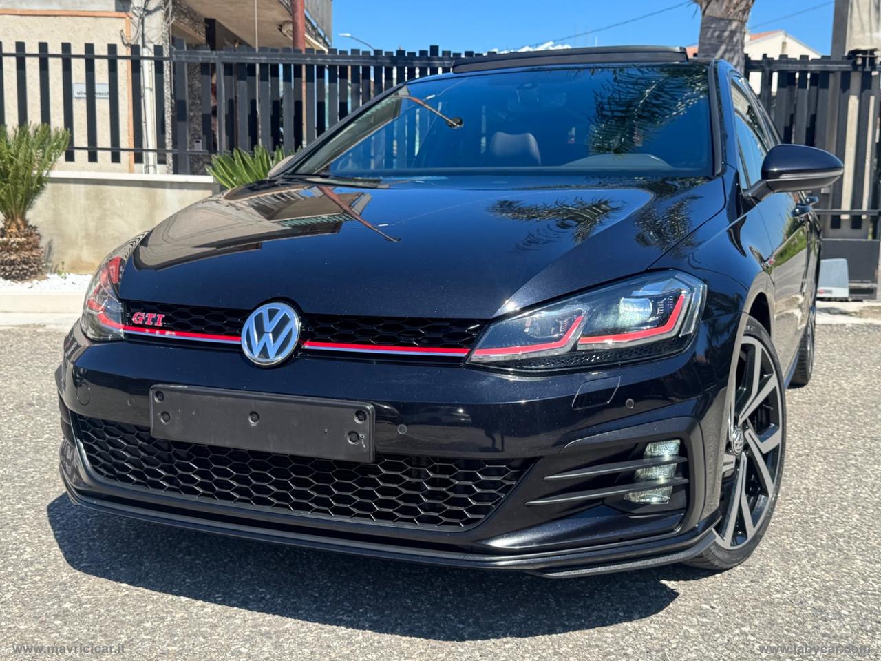 VOLKSWAGEN Golf GTI Perf. 2.0 245CV TSI DSG 5p. BMT