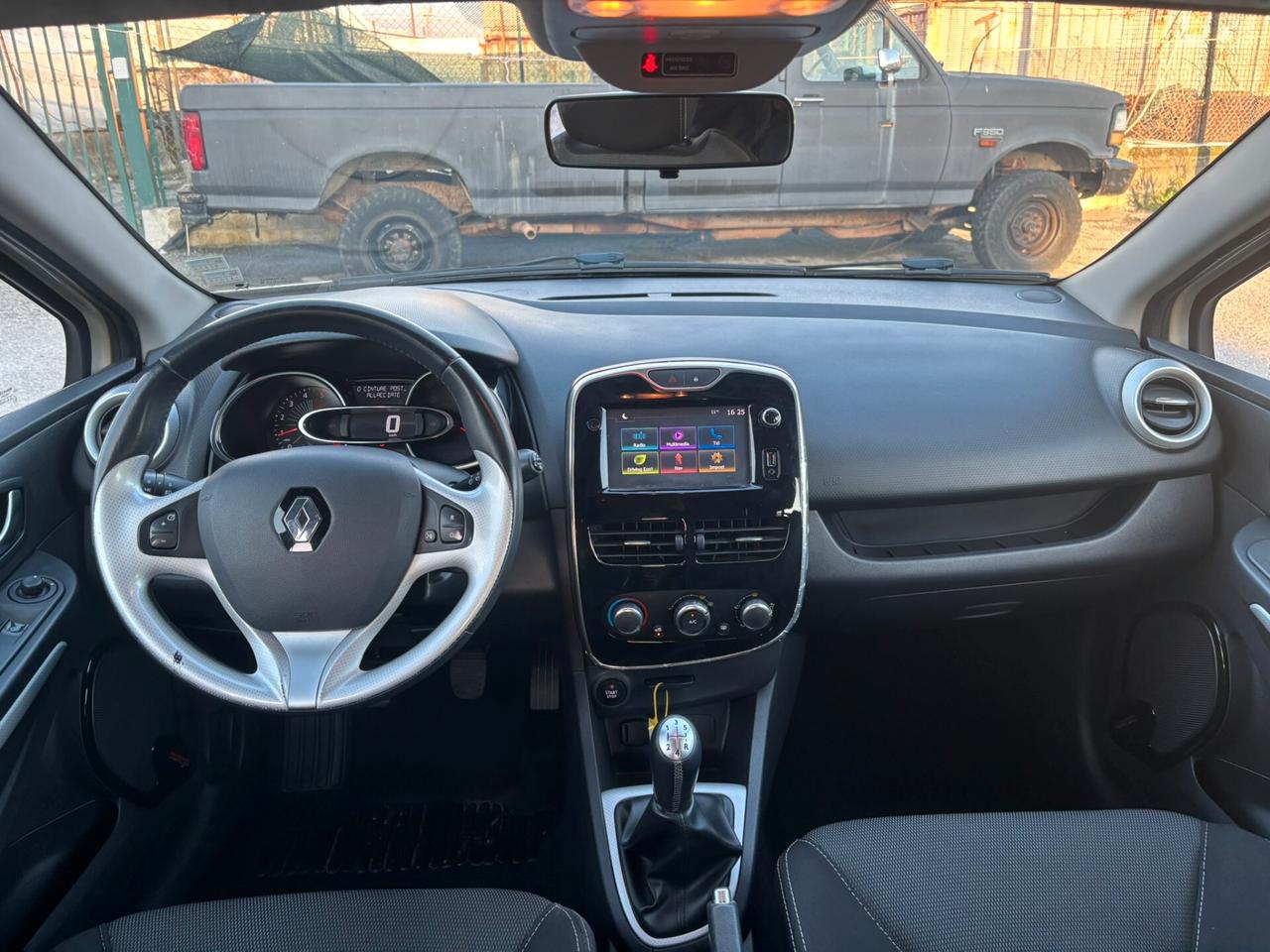 Renault Clio dCi 8V 90CV EDC Start&Stop 5 porte DUEL --OK NEOPATENTATI