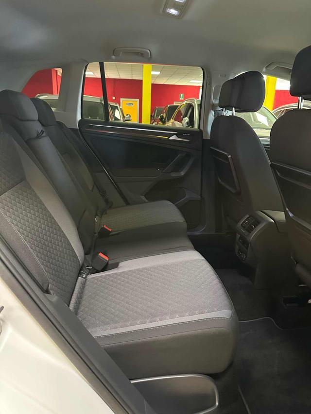 VOLKSWAGEN Tiguan 2.0 TDI R-LINE *DSG/VIRTUAL/XENO/LED*