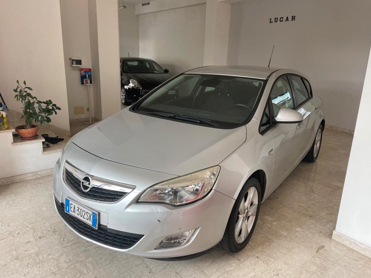 OPEL ASTRA 1.4 100 CV 5P "OK NEOPATENTATI"