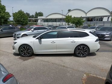 Peugeot 508 Hybrid 225 e-EAT8 SW GT