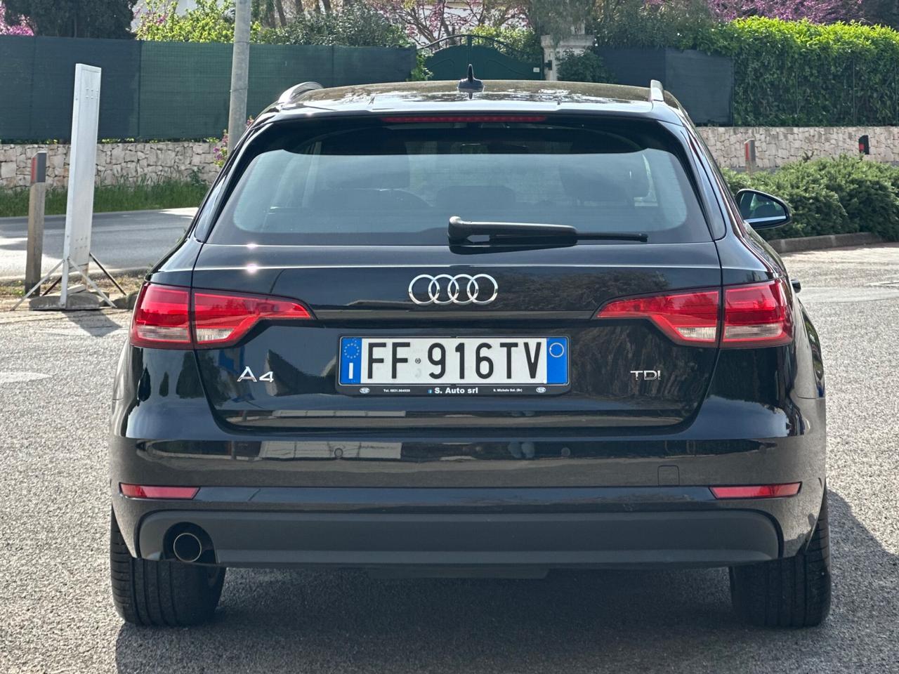 Audi A4 2.0 TDI 150 CV ultra S tronic Business Sport