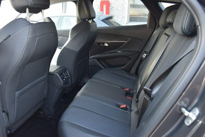 Peugeot 3008 BlueHDi 130 S&S EAT8 Allure *Navigatore*