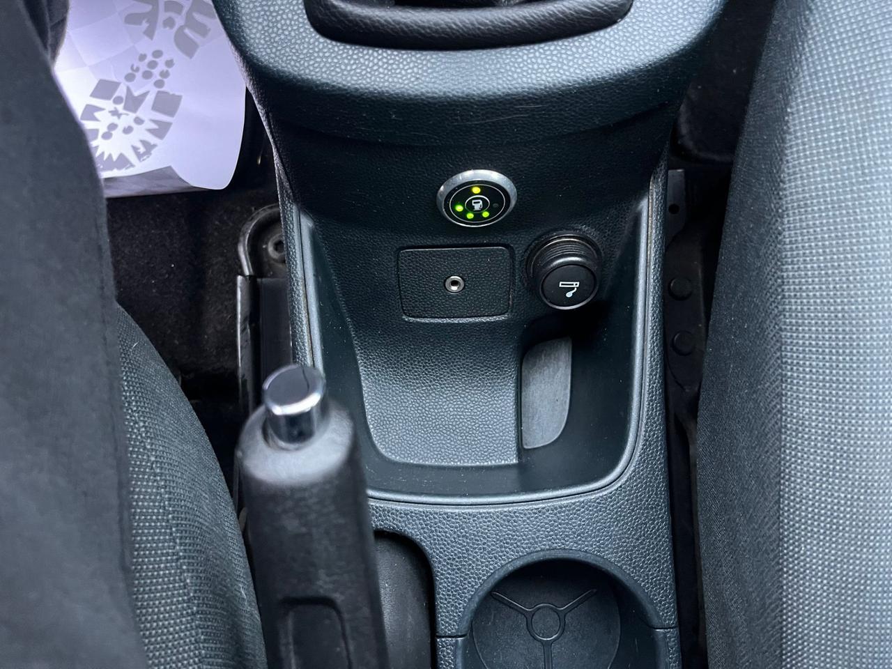 Ford Fiesta 1.4 5 porte Bz.- GPL Titanium Unipro 2011