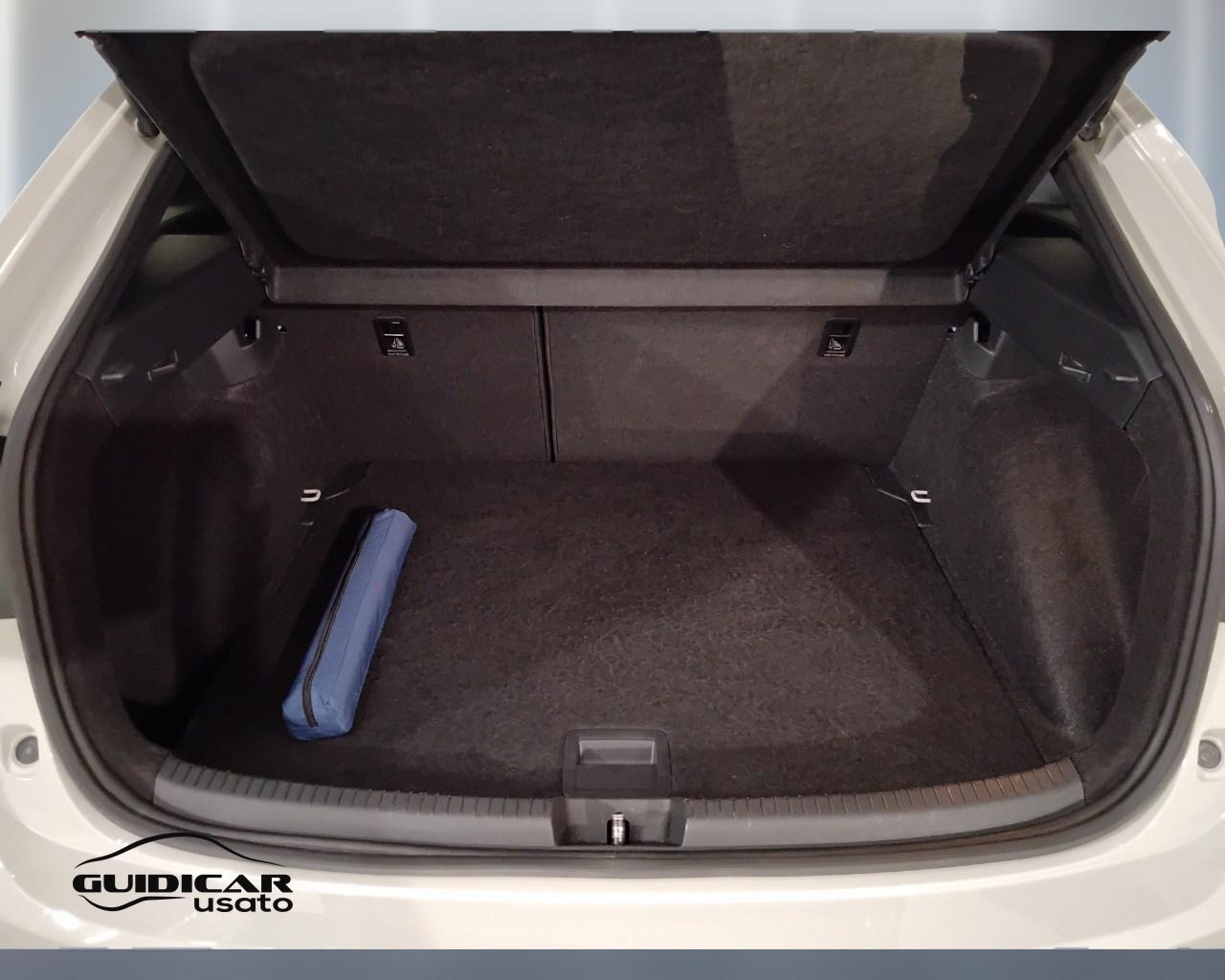 VOLKSWAGEN Taigo - Taigo 1.0 tsi R-Line 110cv