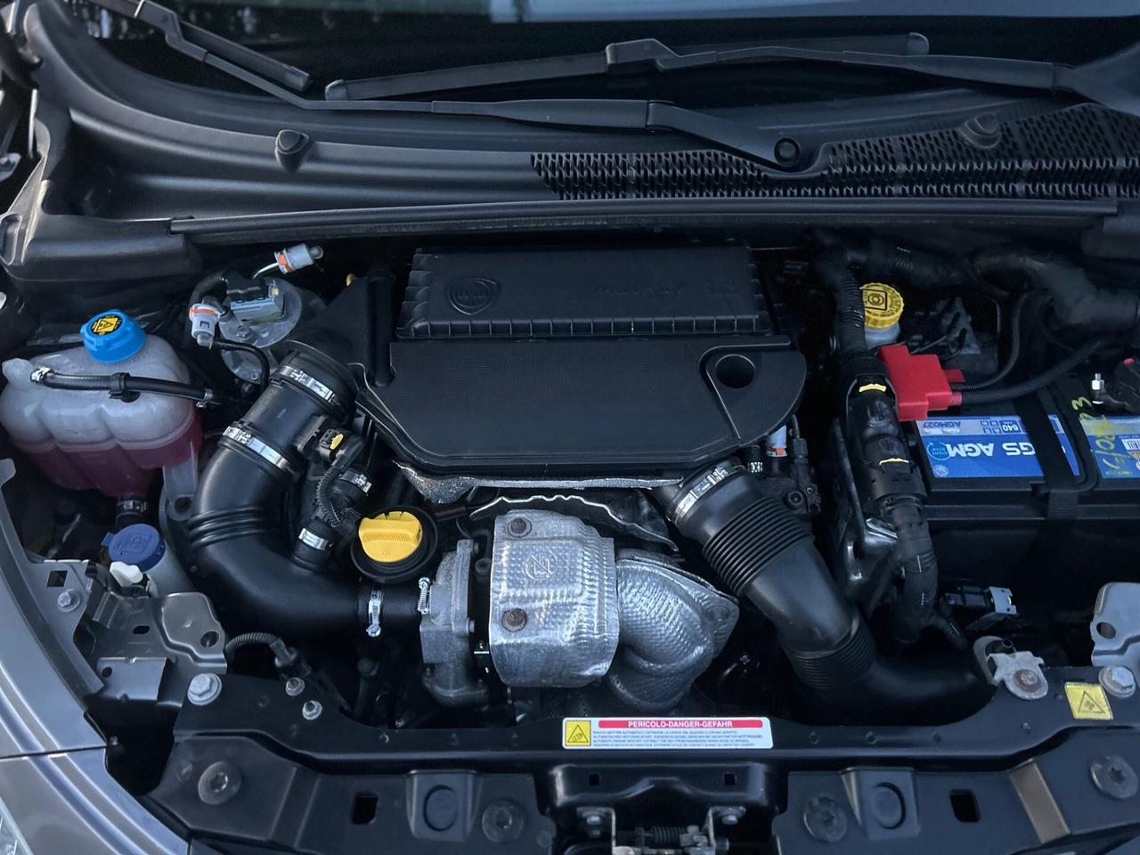 Lancia Ypsilon 1.3 MJT Elefantino Bianco Platinum