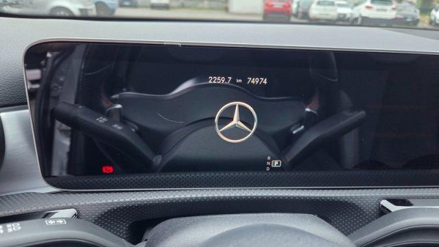 MERCEDES-BENZ A 200 Premium Amg PERMUTE UNICOPROPRIETARIO