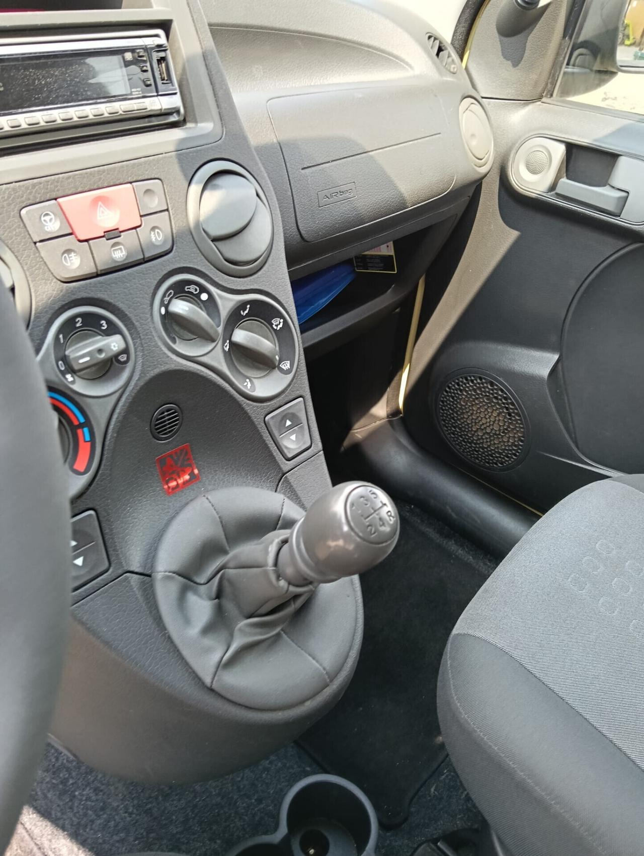 Fiat Panda 1.4 DYNAMIC NATURAL POWER MAMY 77 CV ANNO 2012