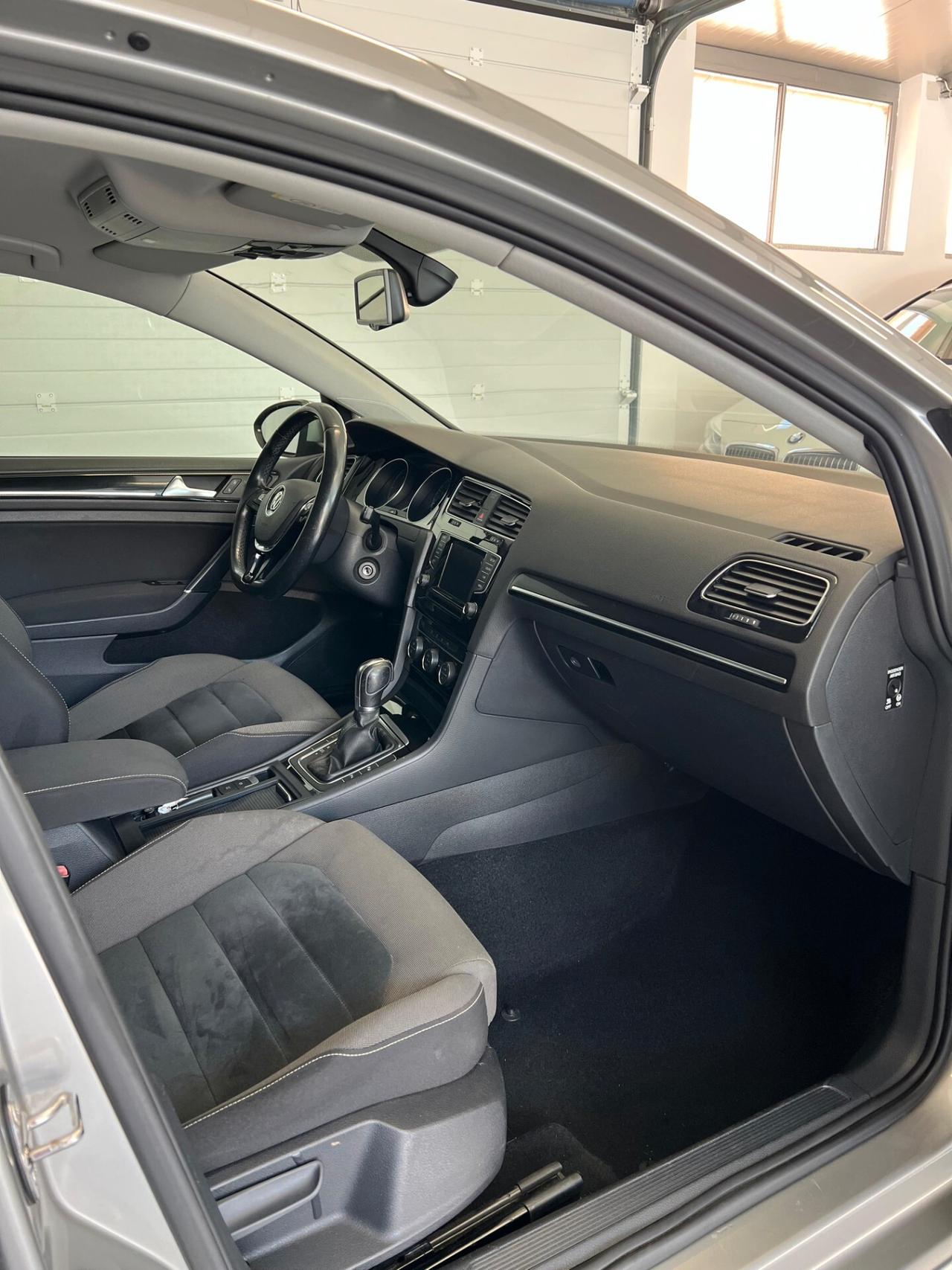 Volkswagen Golf GTD 2.0 TDI DSG 5p. BlueMotion Technology