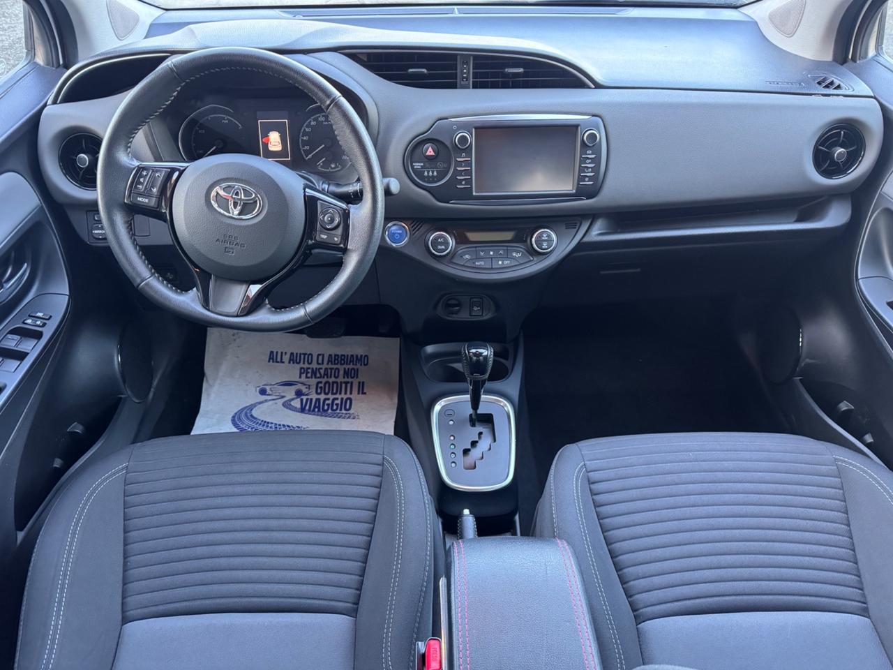 Toyota Yaris 1.5 Hybrid 5 porte Business
