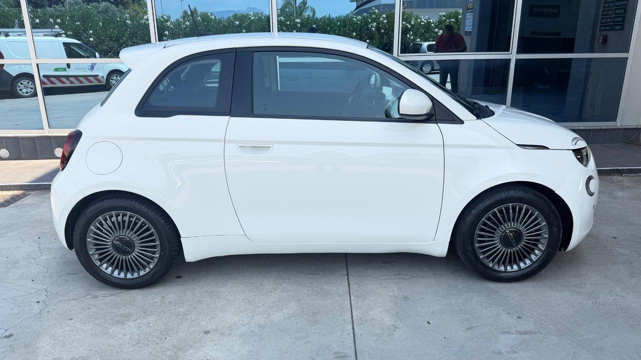 Fiat 500 500e Berlina 42 kWh Icon 118cv